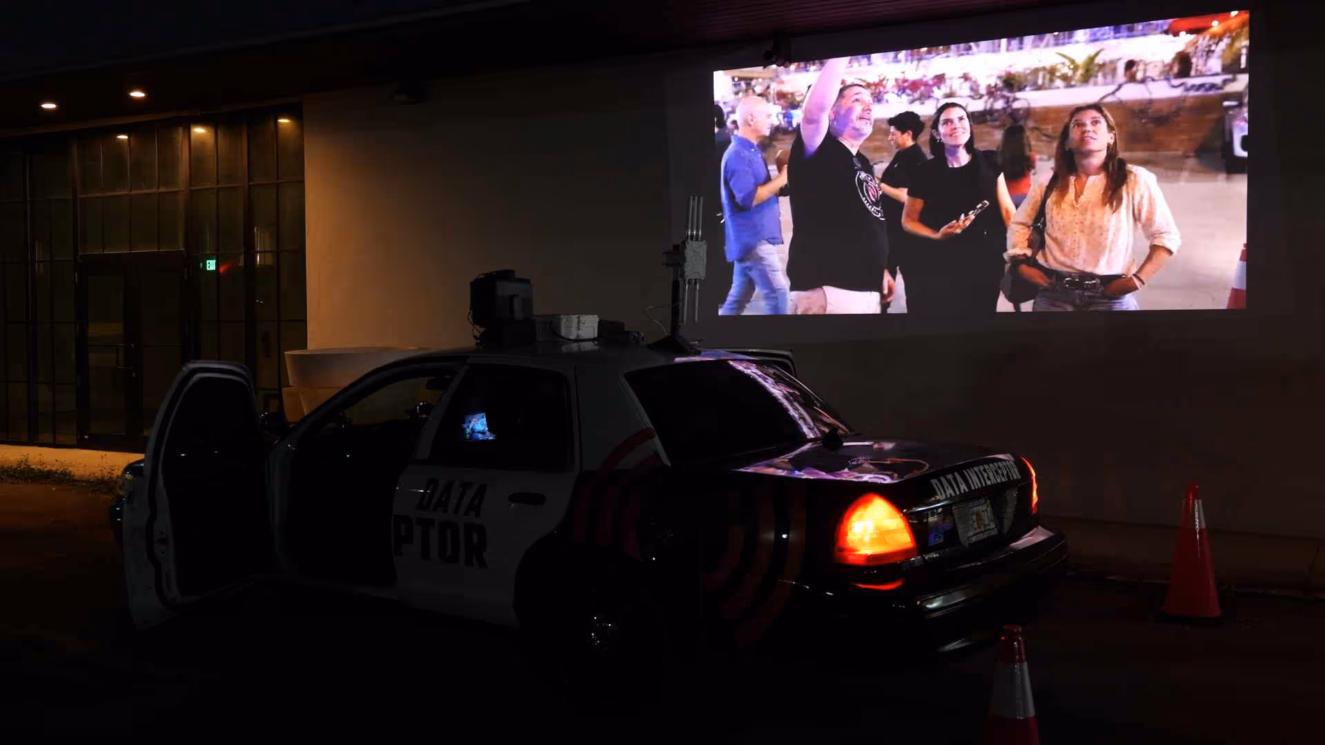 Photography by Gustavo Perez. Opening Nights, Media Under Dystopia 6.0: Looking at Models, 2025.