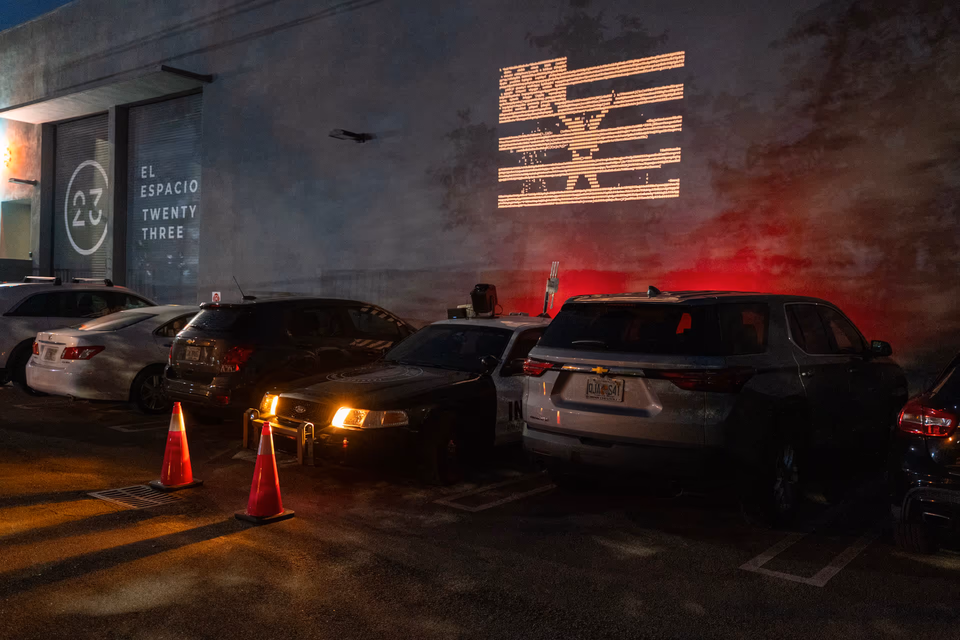 Photography by Gustavo P&eacute;rez. Guerrilla Hotspot activations, Space 23, Media Under Dystopia 6.0: Looking at models, 2025.