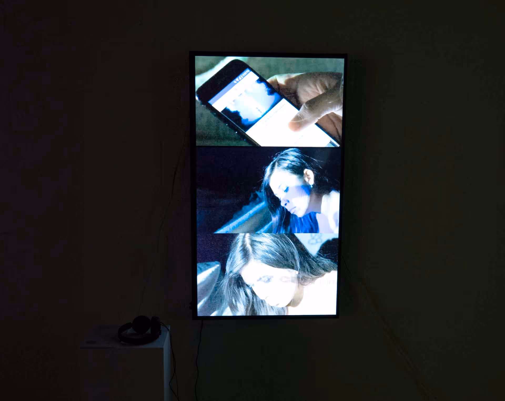 Photography by Gustavo Perez. Opening Nights, Media Under Dystopia 6.0: Looking at Models, 2025.